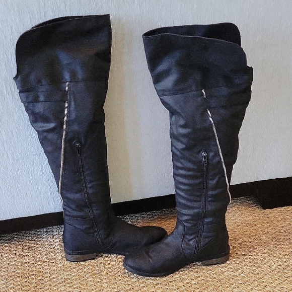 Restricted Black Over the Knee Boots Moto Style Size 9 - Picture 8 of 12